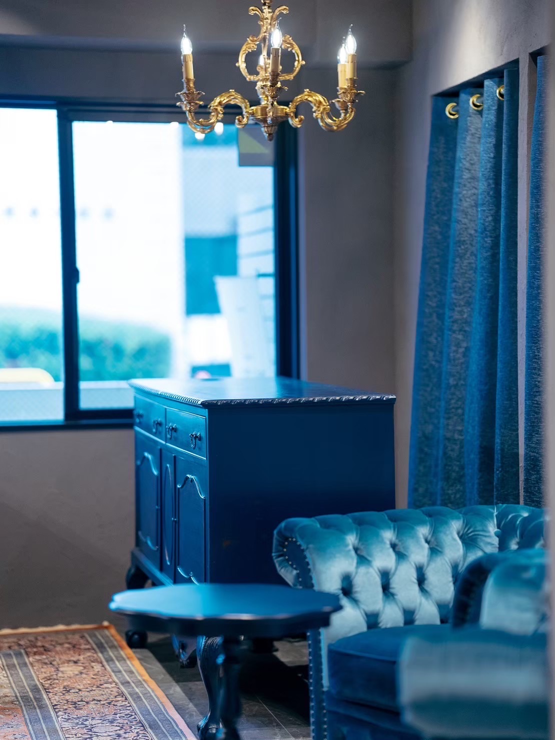 ALVELLA サロン内装